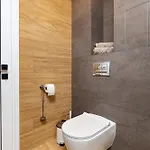 Platinum Designer Flat With Balcony & Parking By Flat Manager Διαμέρισμα