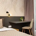 Διαμέρισμα Platinum Designer Flat With Balcony & Parking By Flat Manager *