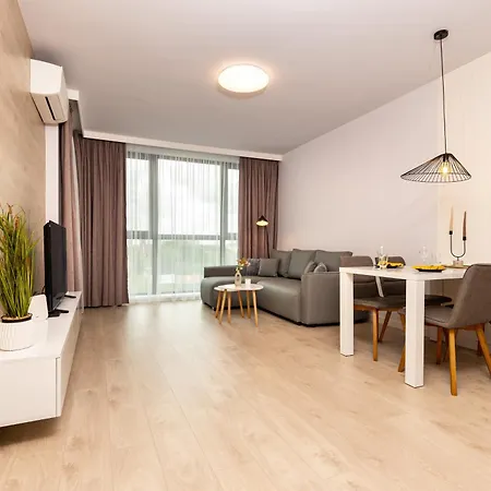 Platinum Designer Flat With Balcony & Parking By Flat Manager Apartament *